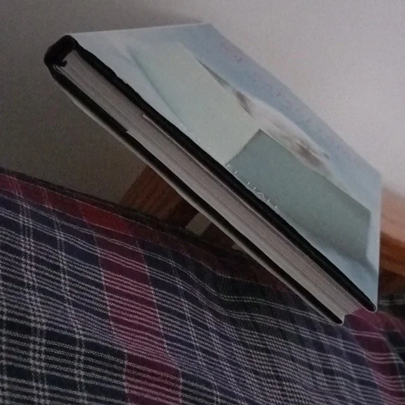 Book - Picture 3 of 6